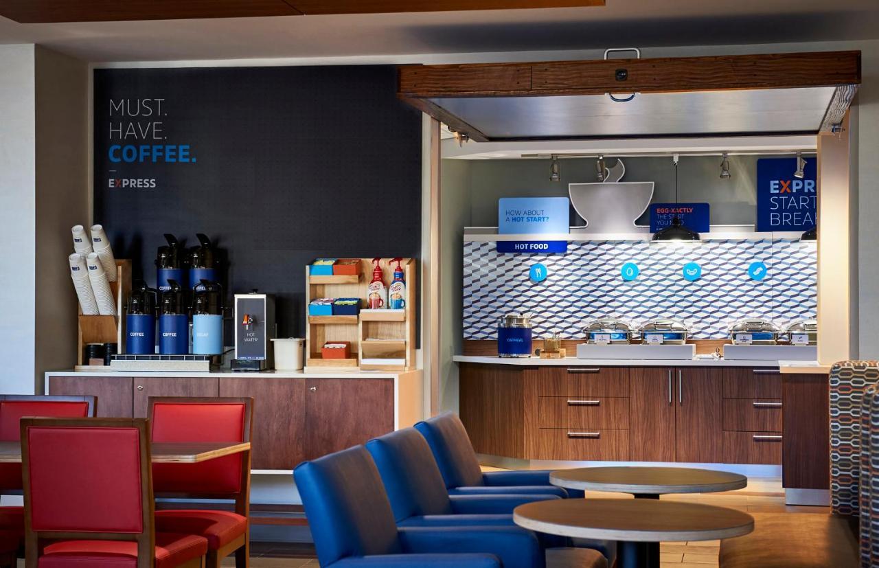Holiday Inn Express & Suites Ridgecrest - China Lake By Ihg Exteriör bild
